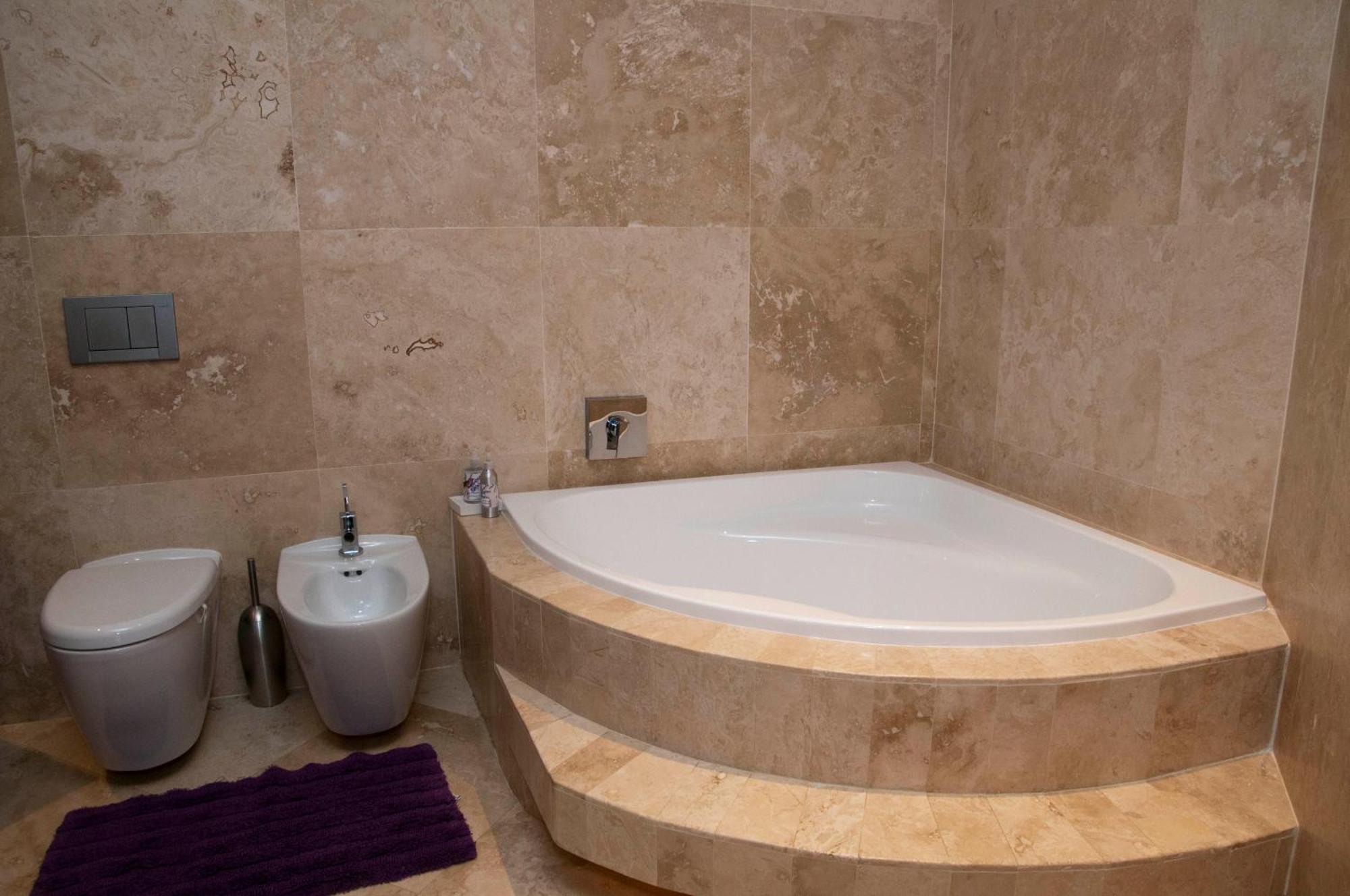 The Mount Knysna Hotel Room photo
